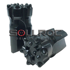 Tratamiento de carburizante de las partes superiores de los botones del martillo con botón retrac para perforación